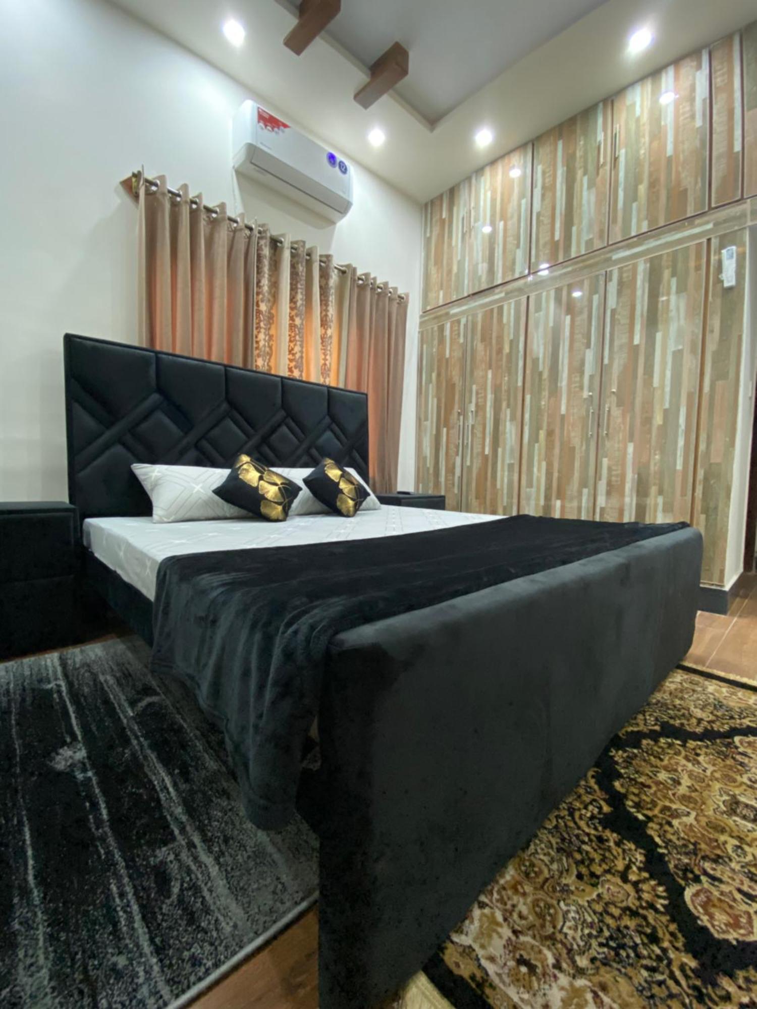The Comfort Lodge Islamabad Exteriör bild